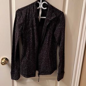 EUC LULULEMON SCUBA SWEATER